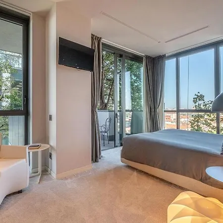 Cozy With Terrace And Views In - What'app - 0049-1551-0224-169 - For Reservations!